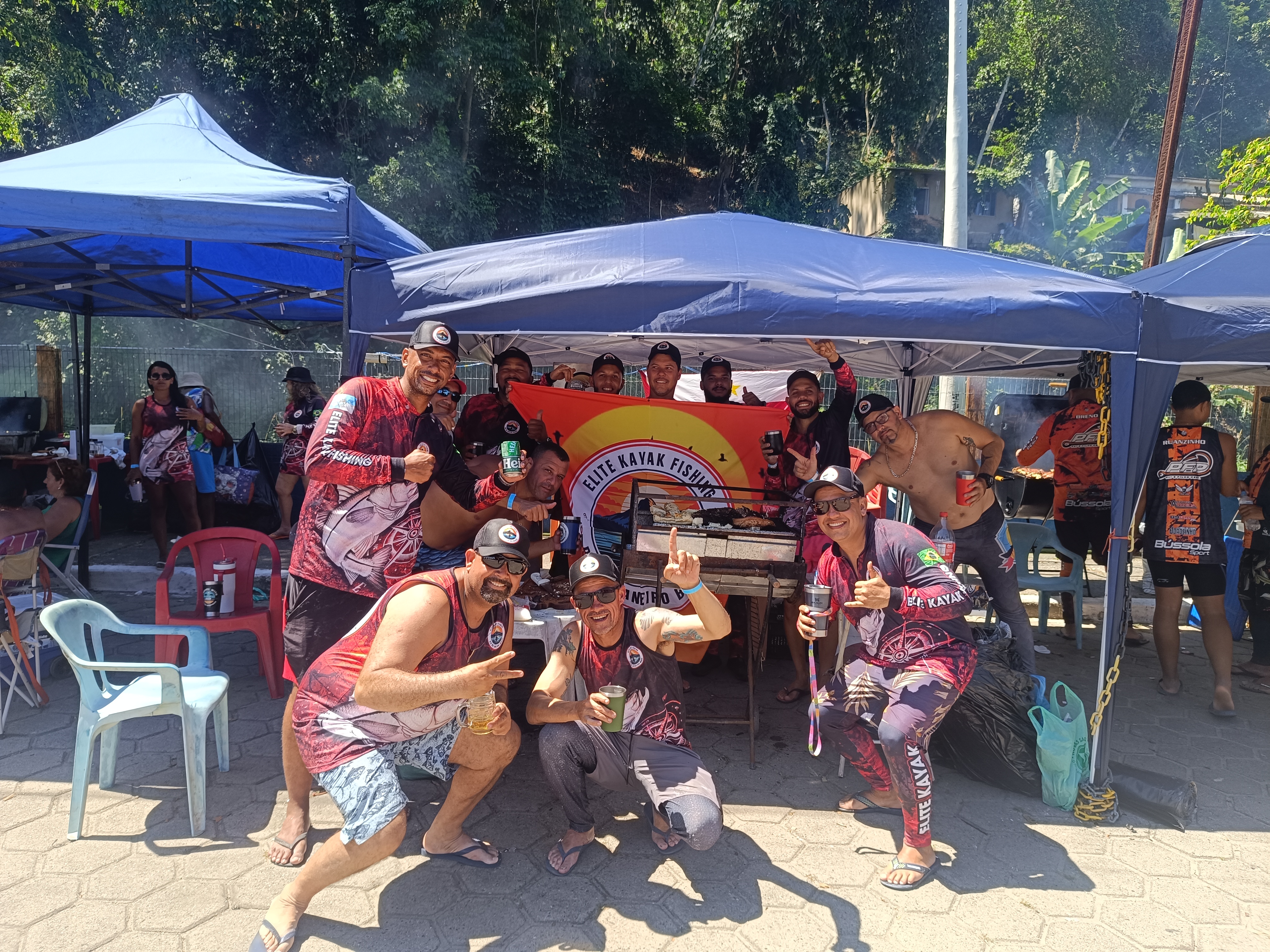 DKF a família elite sempre representando
